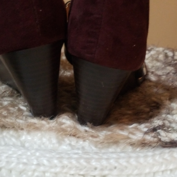 2 inch wedge open toe sandle - Picture 2 of 5